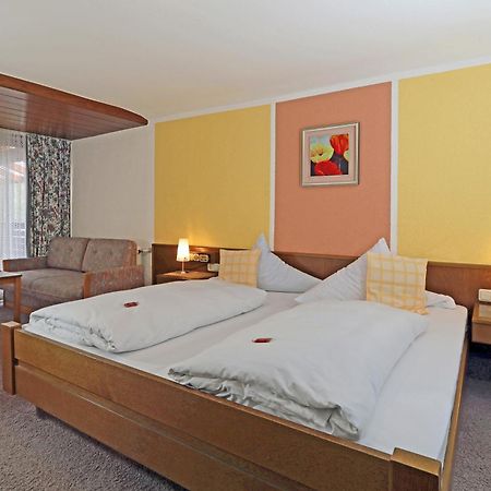 Landgasthof Zur Linde Heimbuchenthal 外观 照片