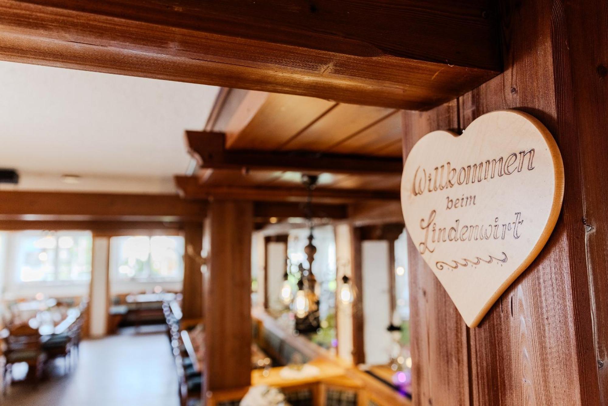 Landgasthof Zur Linde Heimbuchenthal 外观 照片