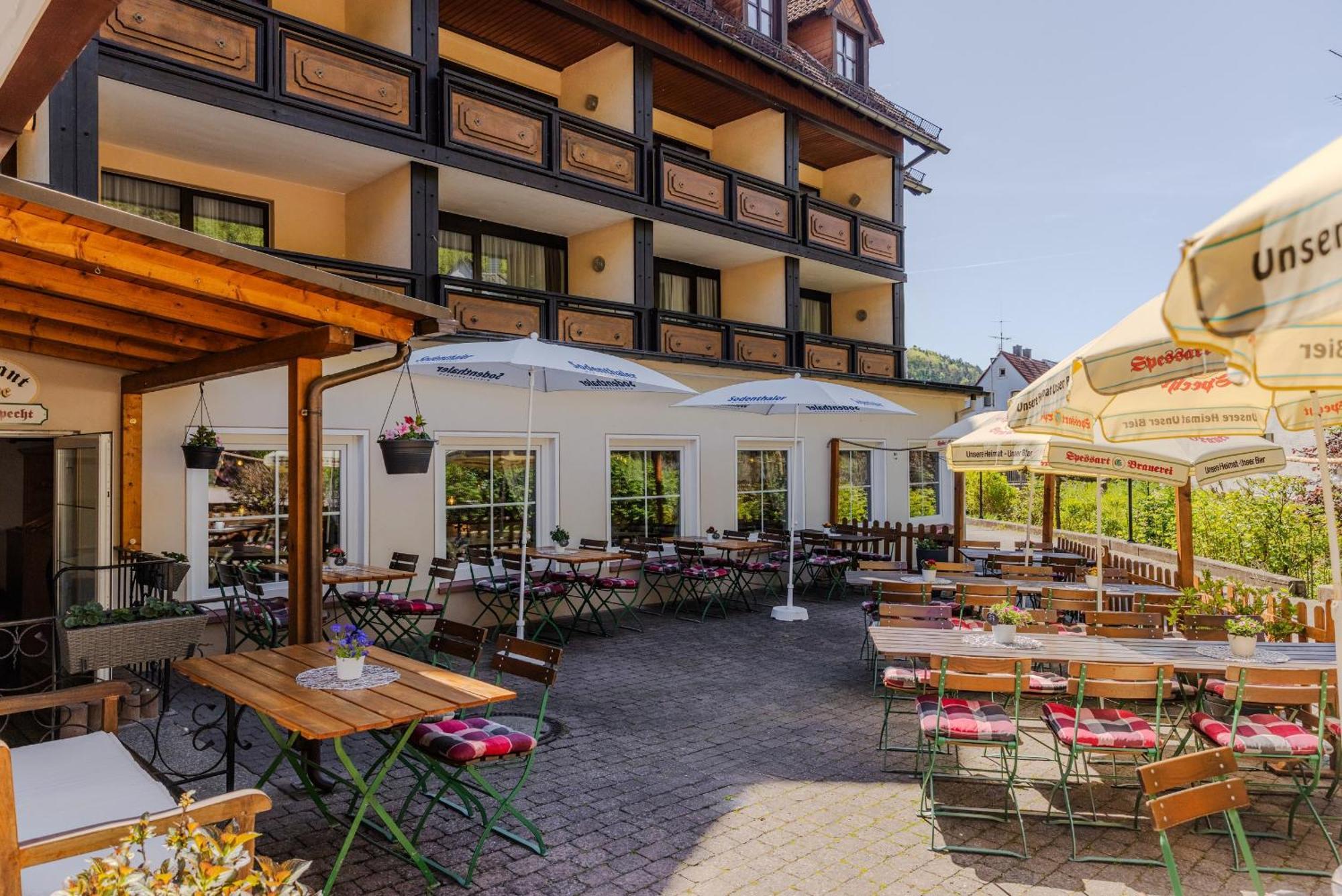 Landgasthof Zur Linde Heimbuchenthal 外观 照片