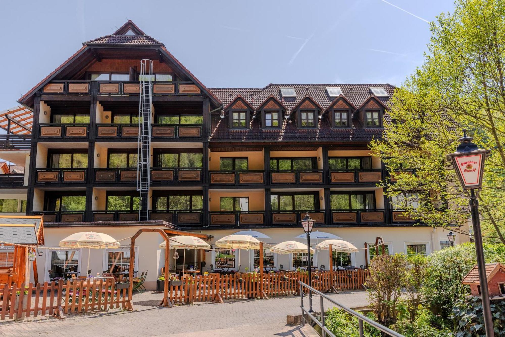 Landgasthof Zur Linde Heimbuchenthal 外观 照片